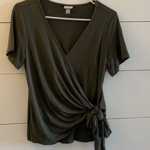 dark forest green tie knot casual shirt!